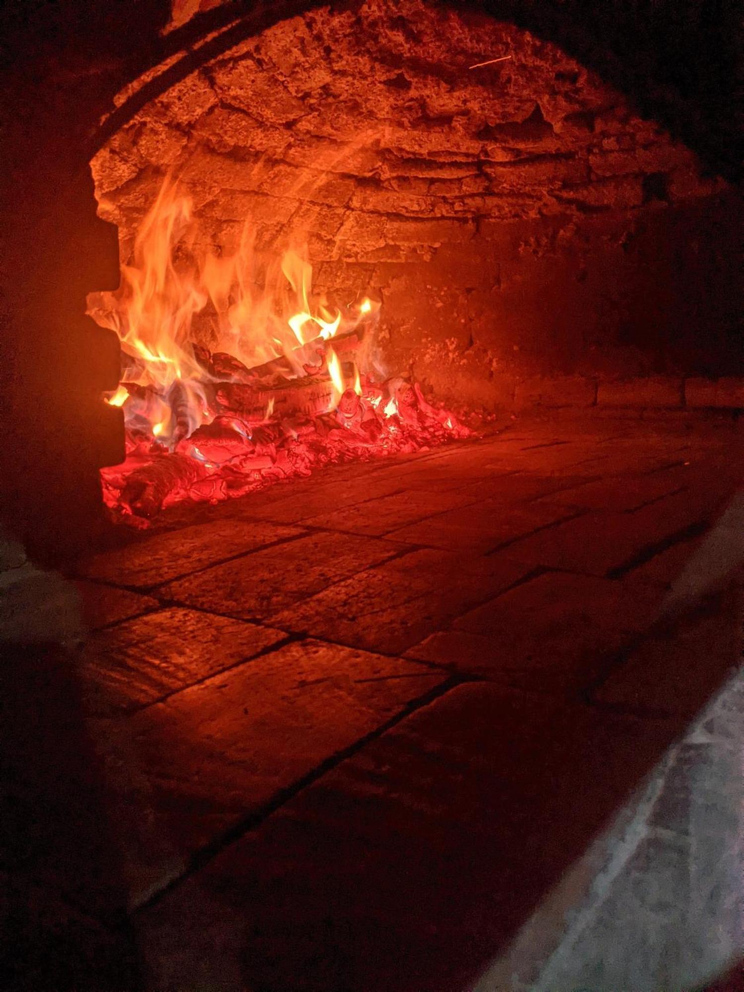 Ranohira Chambre D'Hote Ristorante Pizzeria Liberta מראה חיצוני תמונה